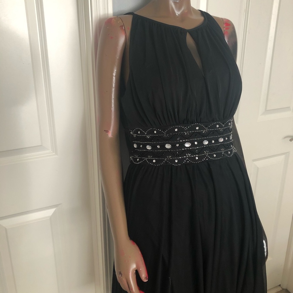 fancy black dress 🖤